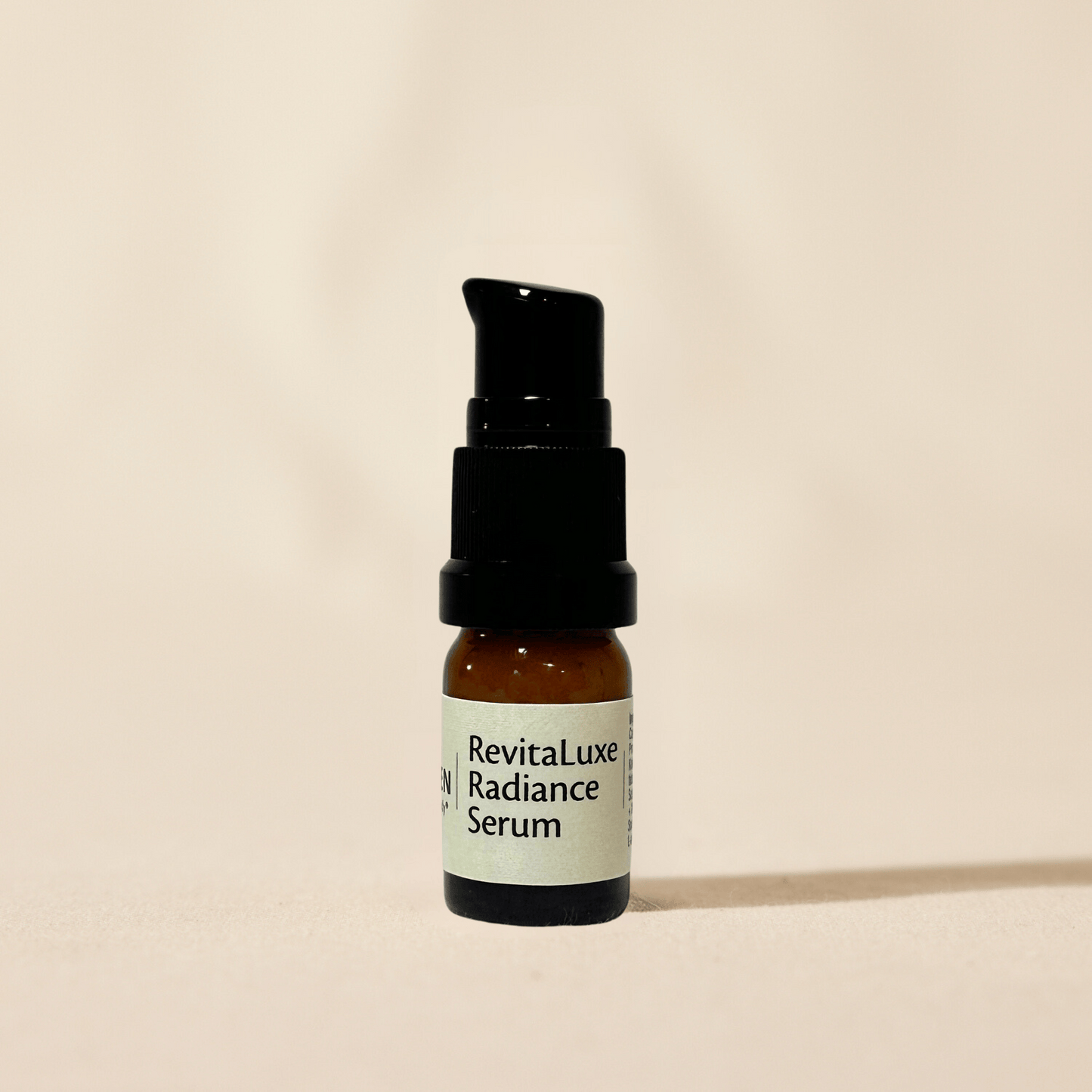 Trial Size Vitamin C Facial Serum with hyaluronic acid and niacinamide