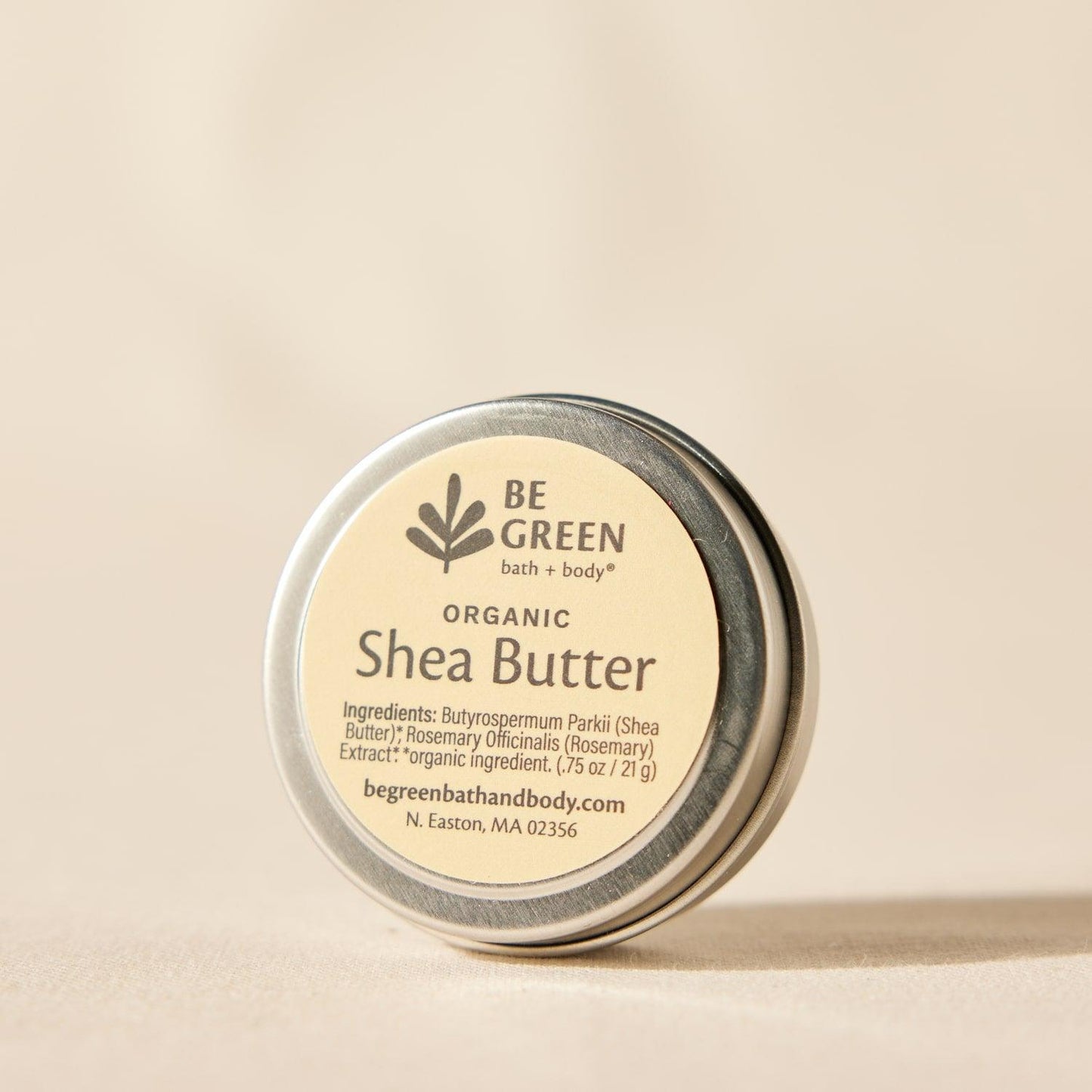 Organic unrefined shea butter in a .75 oz tin.